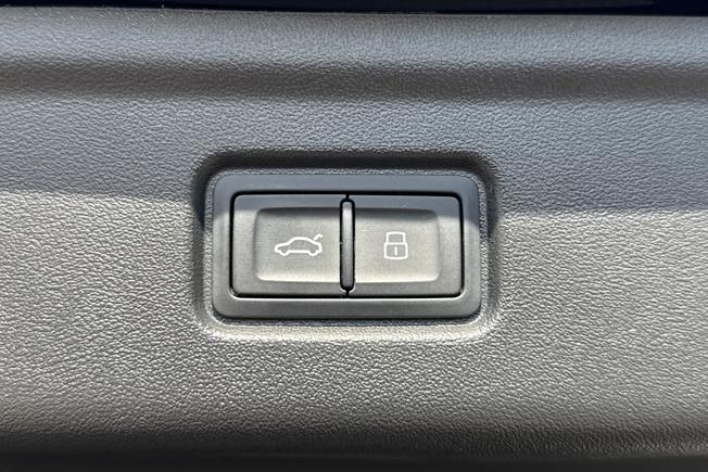 AUDI A6 E-Tron Sportback Photo 33