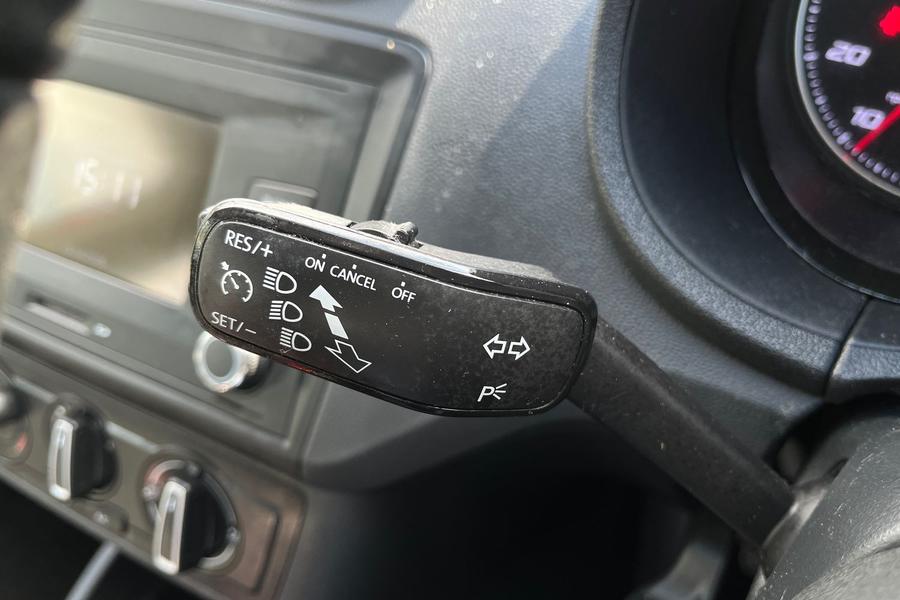 SEAT IBIZA Photo autoimg-7f750d0c01800cb4c311eb722ede23007d82f2b9.jpg