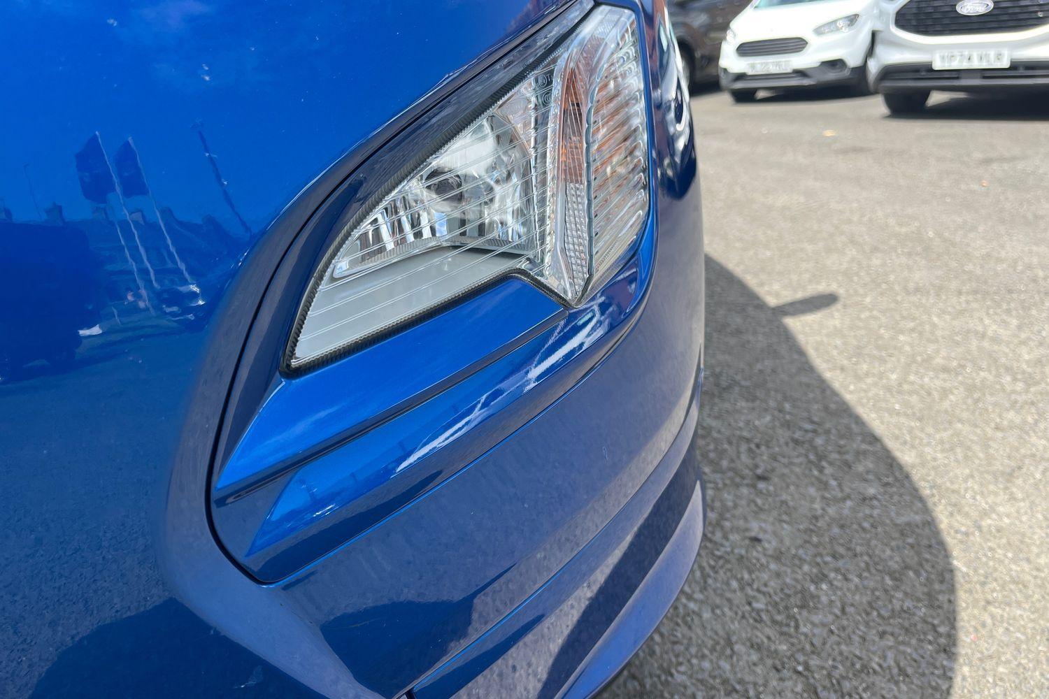 Ford ECOSPORT Photo 32