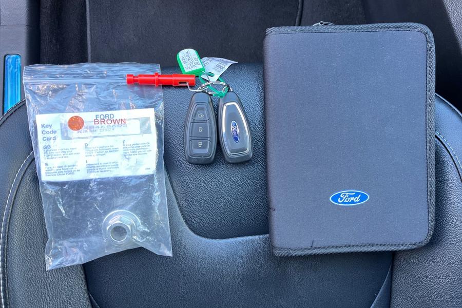 Ford S-Max Photo autoimg-7f7c1b75645ac947a9032631e4bb1a8c52205884.jpg