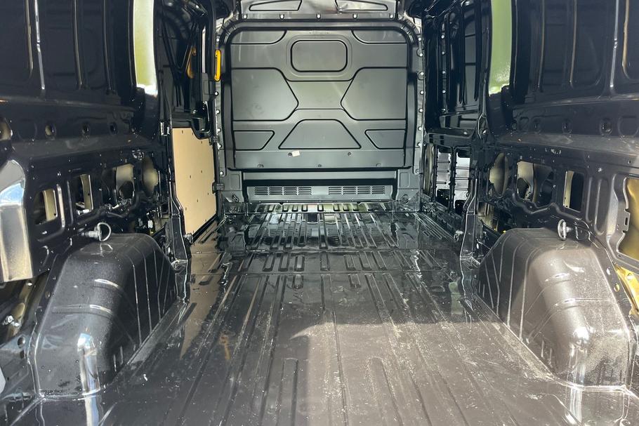 Used Ford TRANSIT EJ75NNV 4