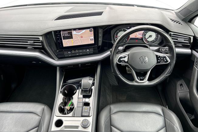 VOLKSWAGEN Touareg Photo 10