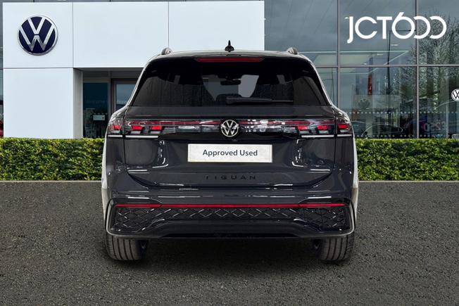 VOLKSWAGEN Tiguan Photo 7