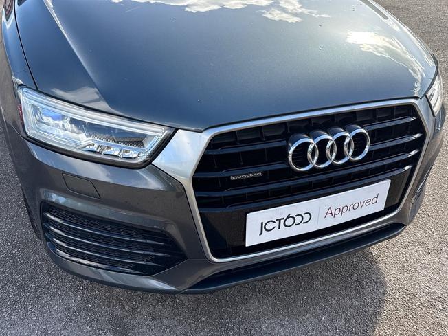 AUDI Q3 Photo 30