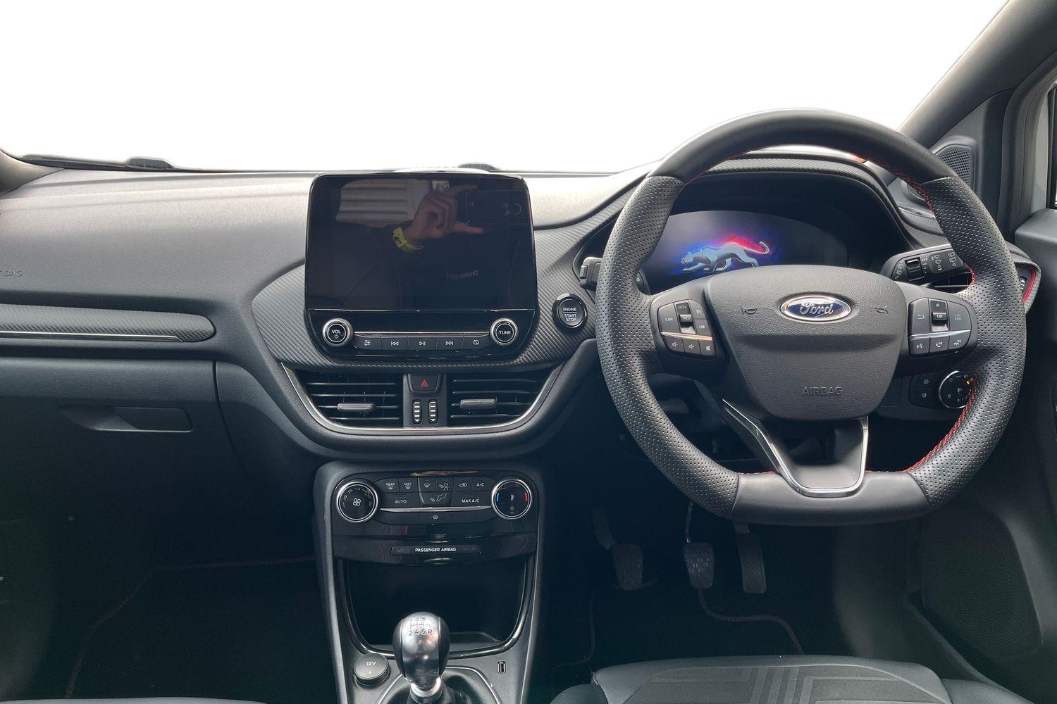 Ford PUMA Photo 9