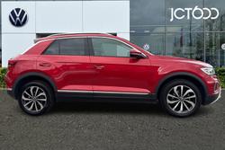 VOLKSWAGEN T-Roc Photo 4