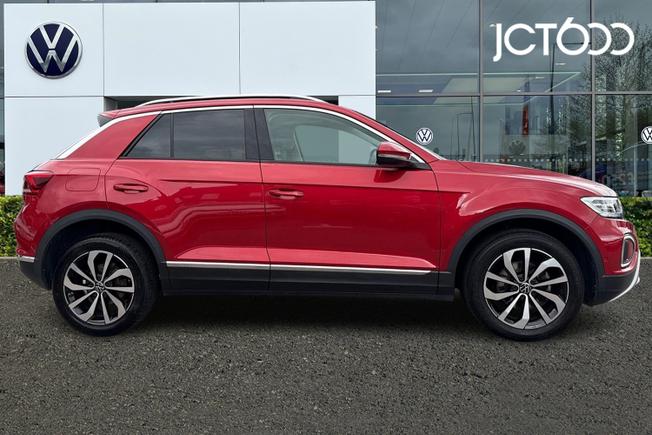 VOLKSWAGEN T-Roc Photo 4