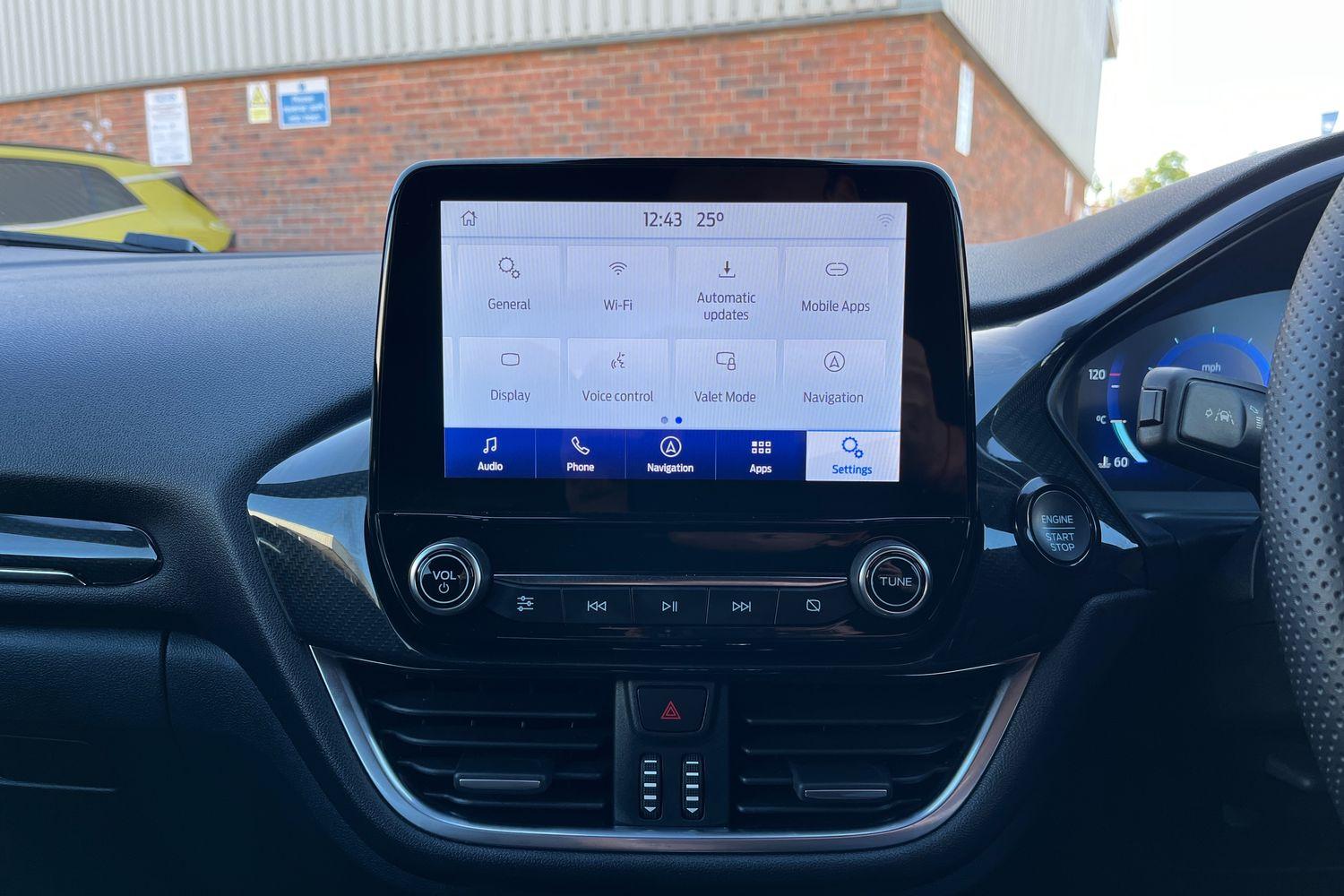 Ford Puma Photo 36