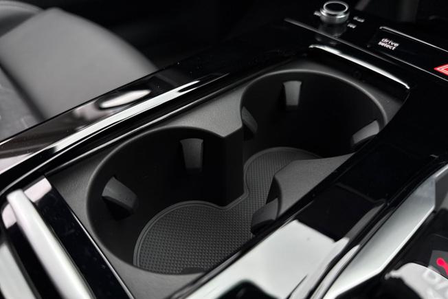 AUDI  A6 Sportback Black Edition e-tron 210,00 kW Photo 28