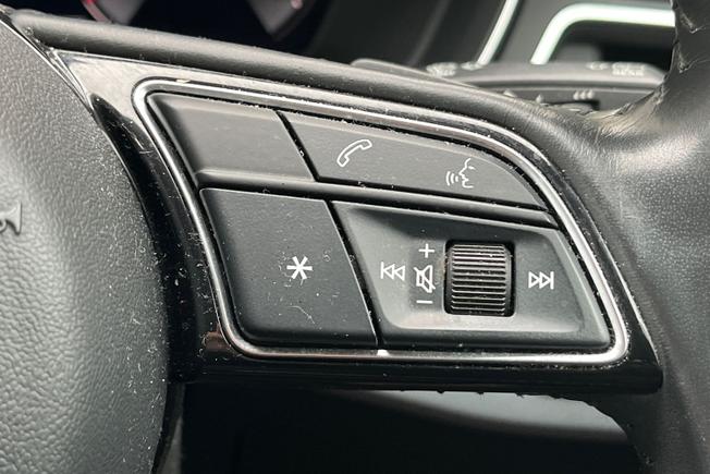 Audi A4 Allroad Photo 18