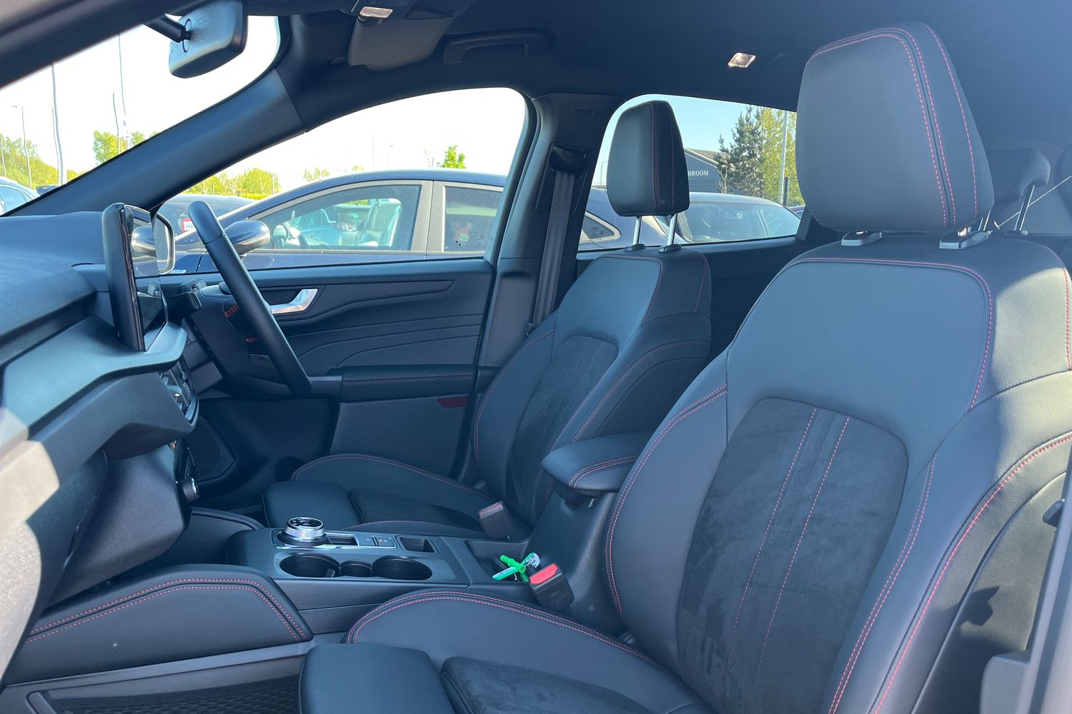 Ford Kuga Photo 18