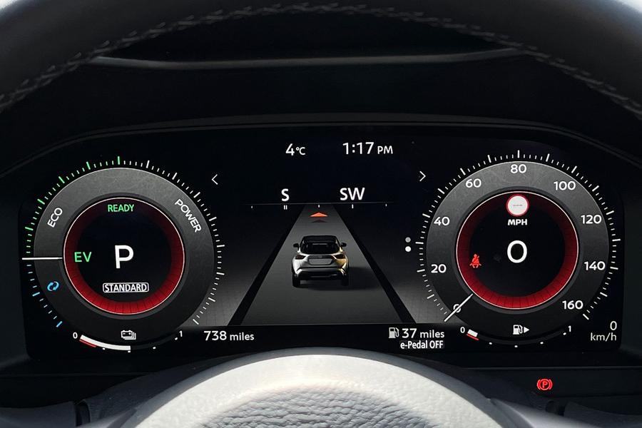 Nissan Juke Photo autoimg-7f95bd76da2594b815ec1c9bc04630d29673fd22.jpg