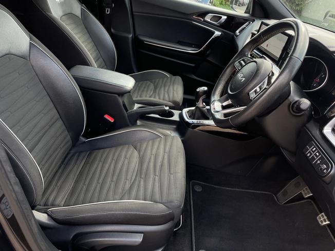 Kia Ceed Photo 28