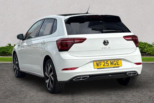 Volkswagen Polo Photo autoimg-7f986f24edd04f92093dec8cc48f5dc5492b7099.jpg