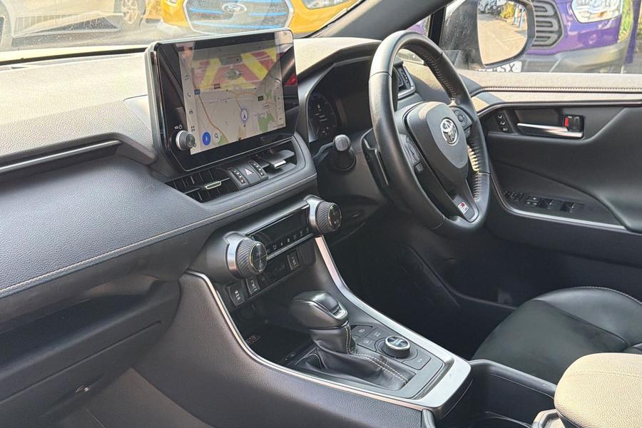 Toyota RAV4 Photo autoimg-7f99652e14ccd6ede571cef60ce370a3f19a0adb.jpg