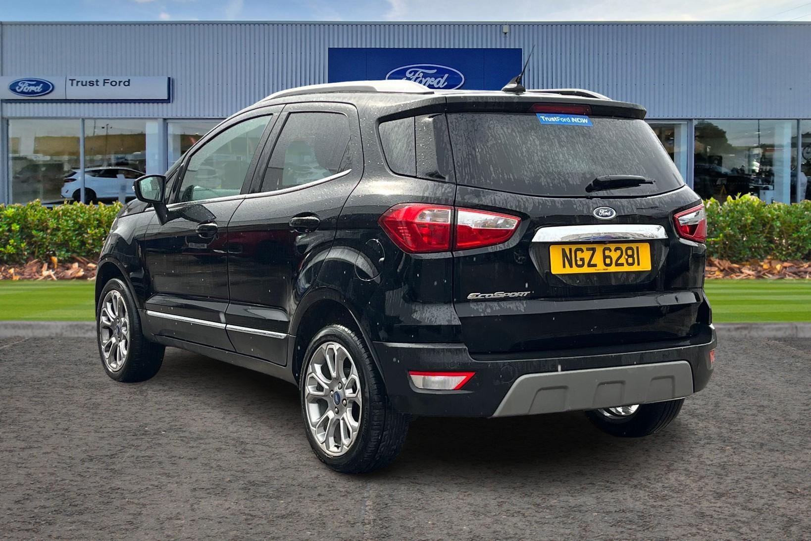 Ford ECOSPORT Photo 1