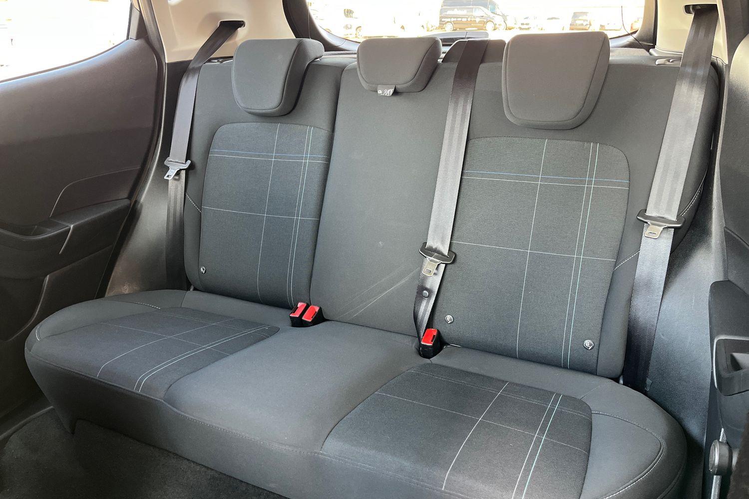 Ford Fiesta Photo 19