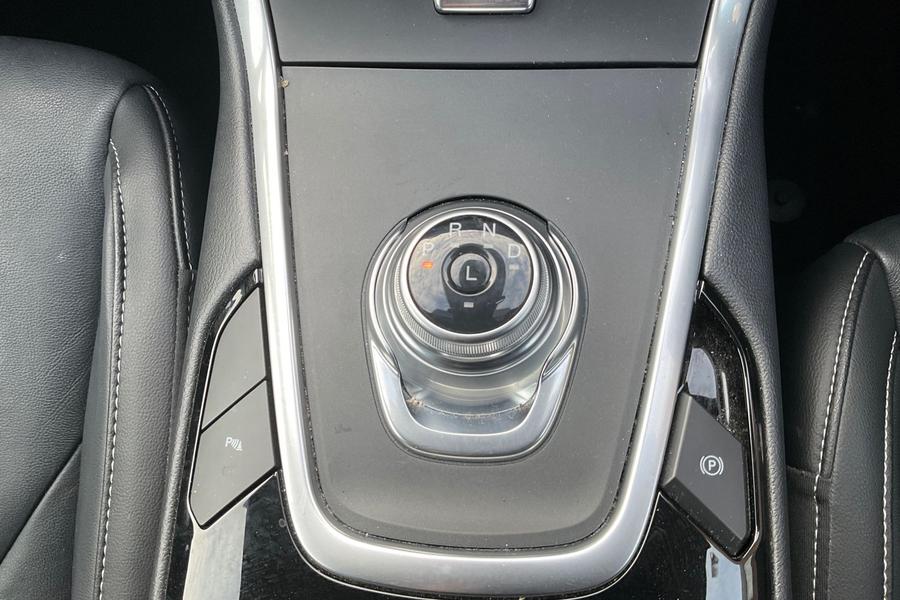 Ford S-MAX Photo autoimg-7f9fa7958124b7820131bafc0e39e3f9f136f1ab.jpg