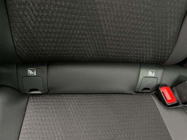 NISSAN QASHQAI Photo 34