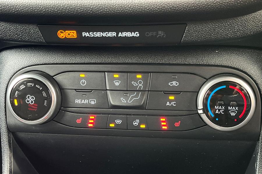 Ford FIESTA Photo autoimg-7fa44d9d3acfebc23a762c5502f2ad4bc7544271.jpg