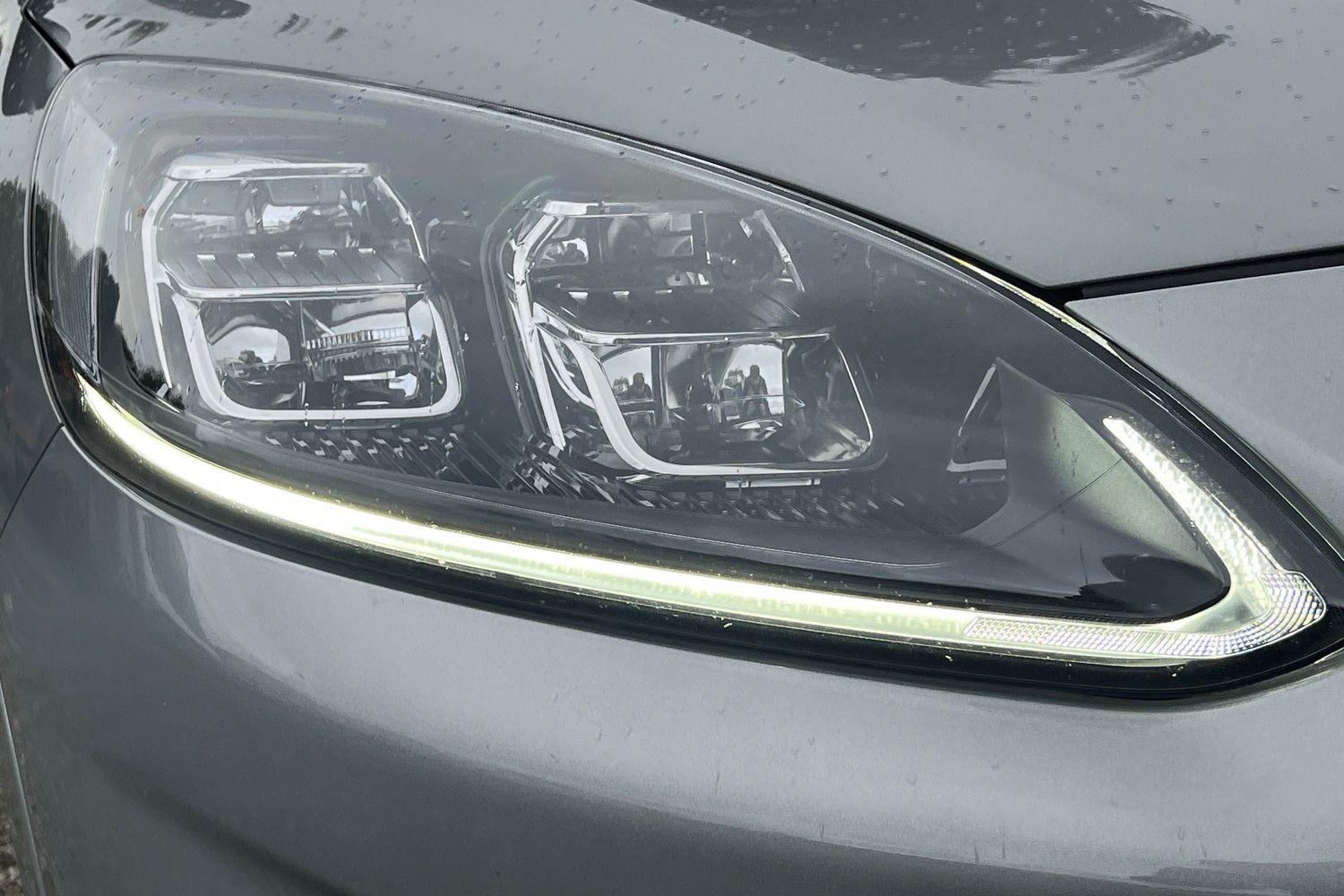 Ford KUGA Photo 28