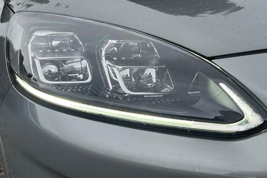 Ford KUGA Photo autoimg-7fa76e9d8f8b228bb13fdd882d1024a63f4a4770.jpg