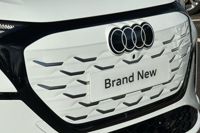 AUDI  Audi Q4 Sportback Photo 47