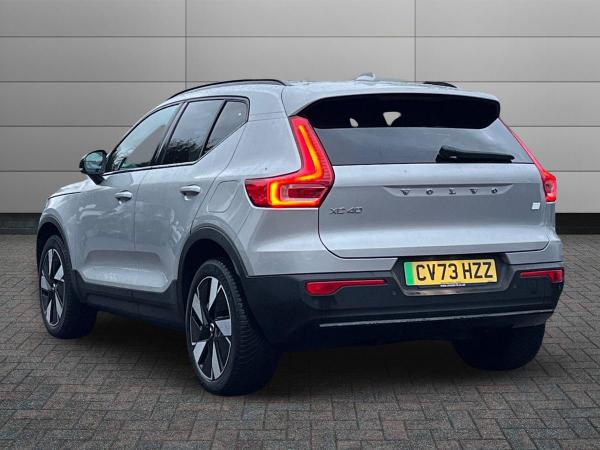 Volvo XC40 Photo autoimg-7fab1d19207740bd31bb99a22d0c20a1ad8abe27.jpg