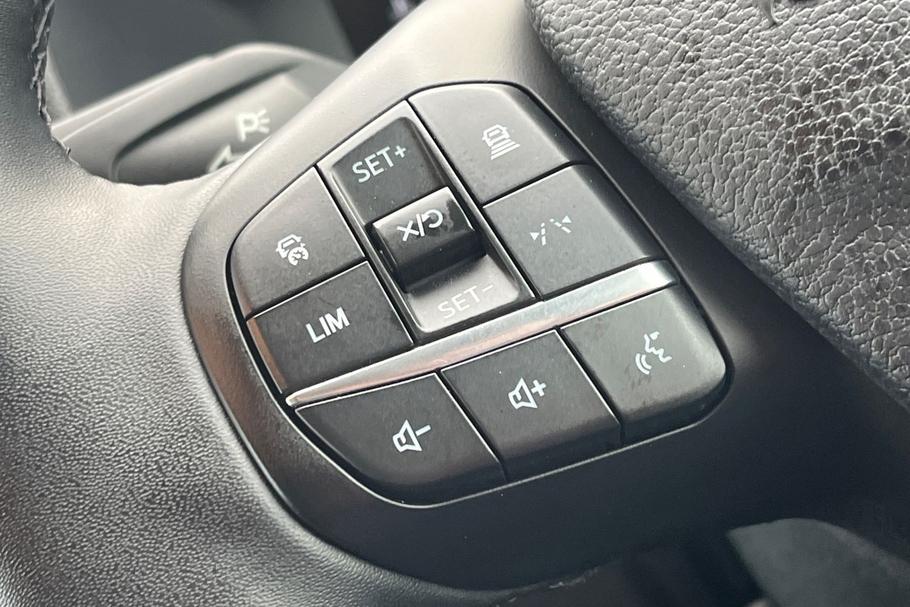 Used Ford TRANSIT 18