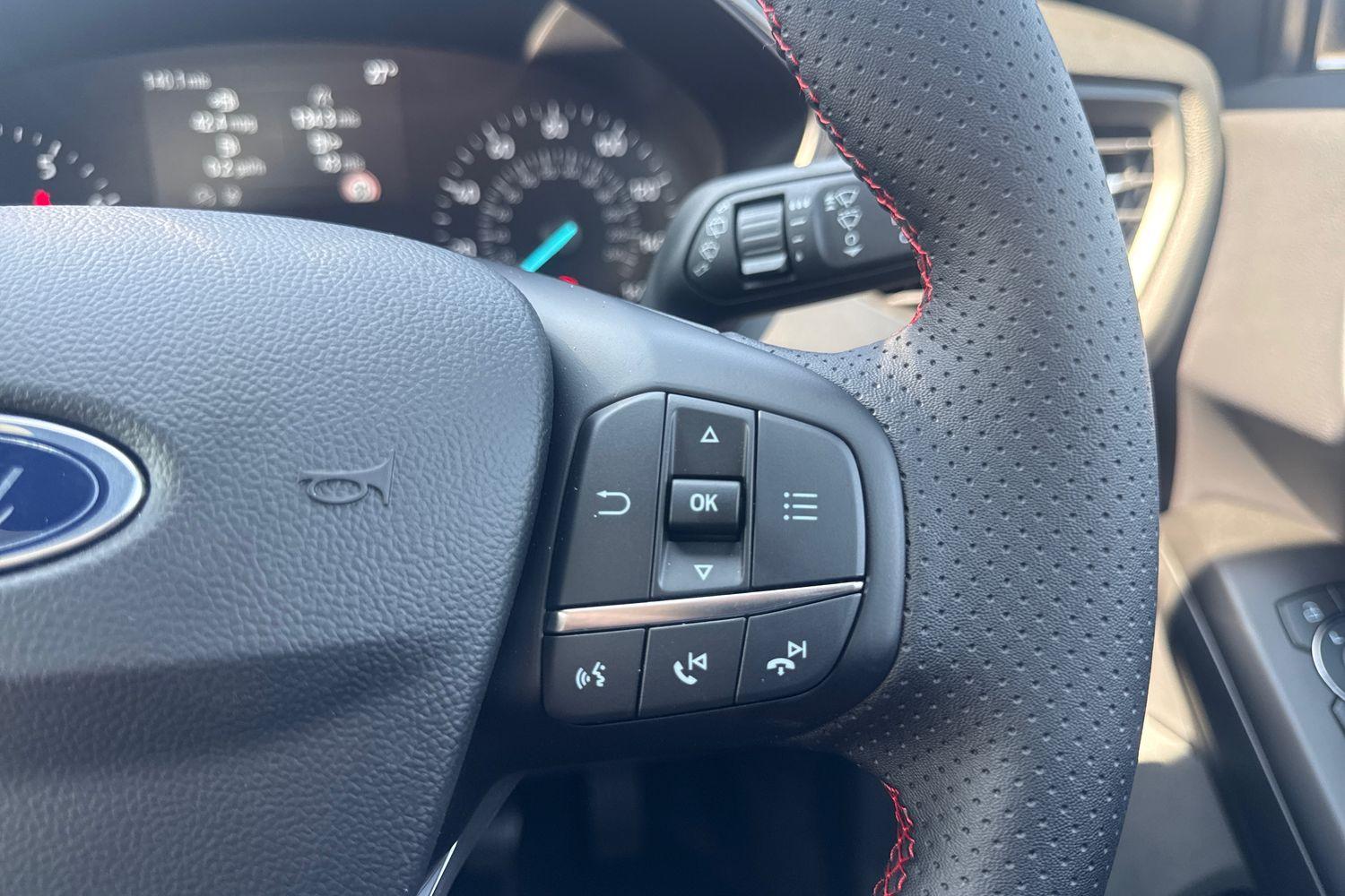 Ford FOCUS Photo 29