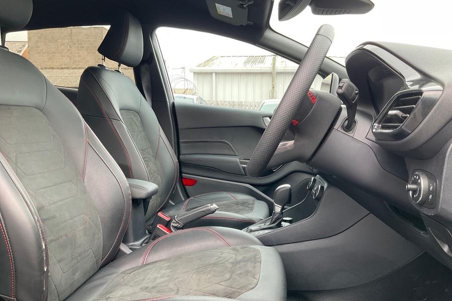 Ford FIESTA Photo autoimg-7fb3a76220f686d82300be19b023b7776511d538.jpg