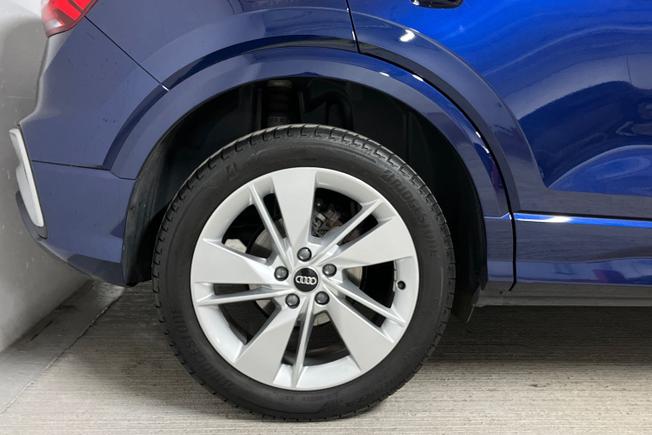 AUDI Q2 Photo 5