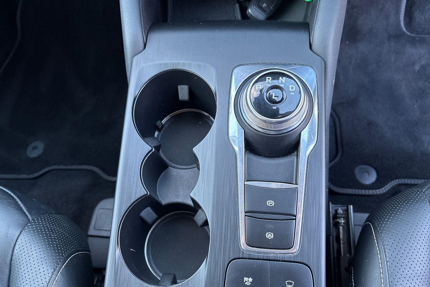 Ford KUGA Photo 22