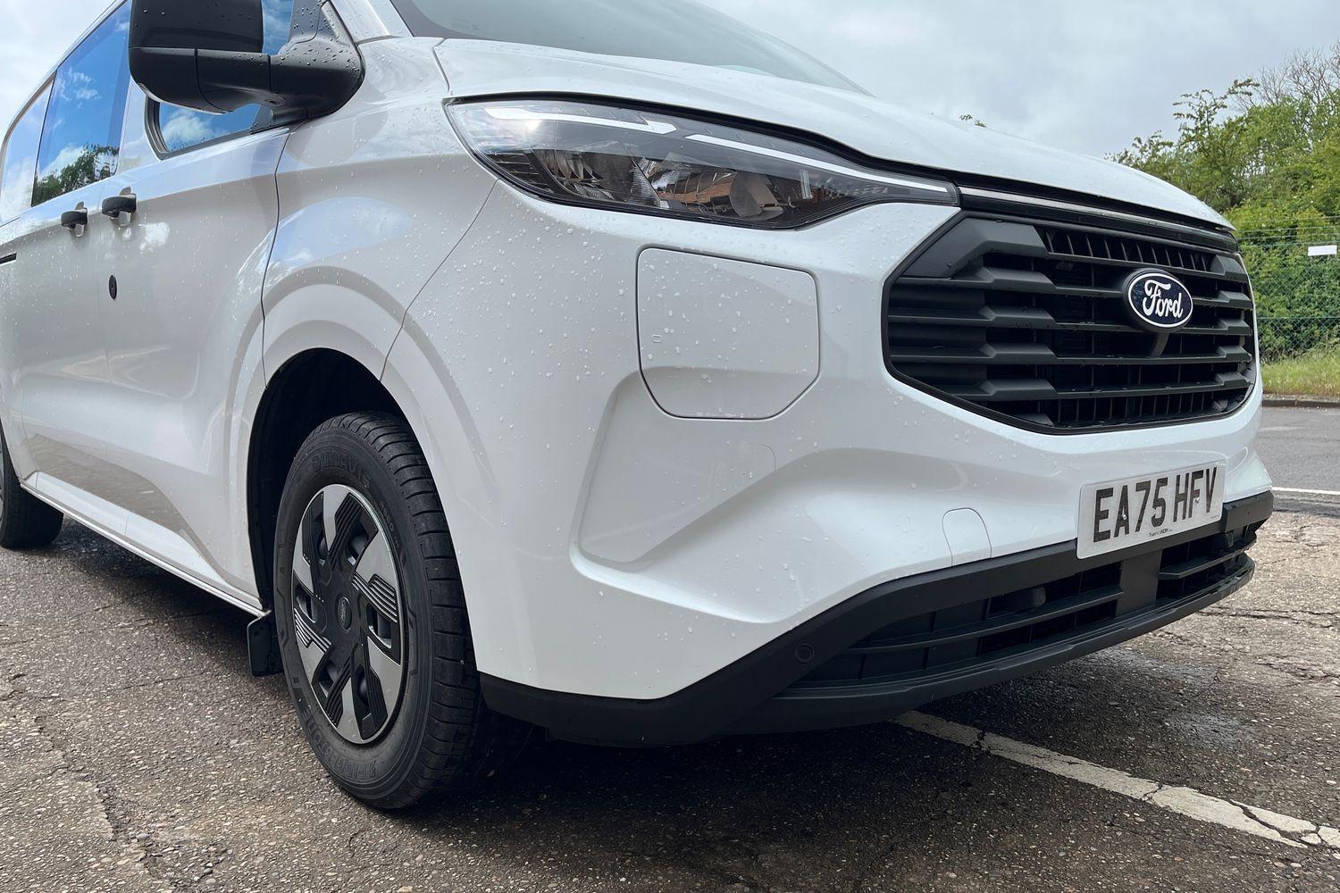 Ford TRANSIT CUSTOM Photo 15