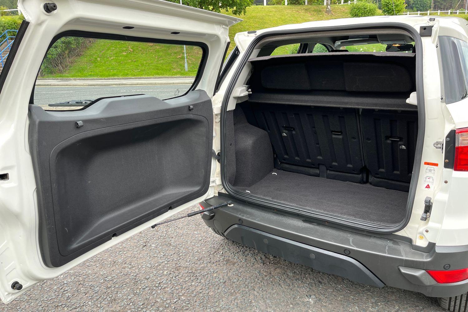 Ford ECOSPORT Photo 20