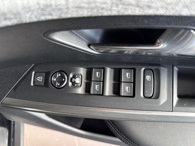 Used Peugeot E-3008 KS25HRO 24