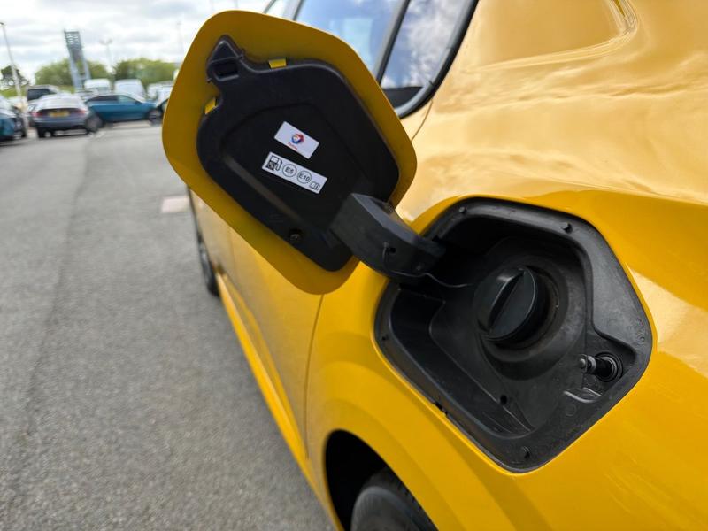 Used Peugeot 208 KP23EUB 31