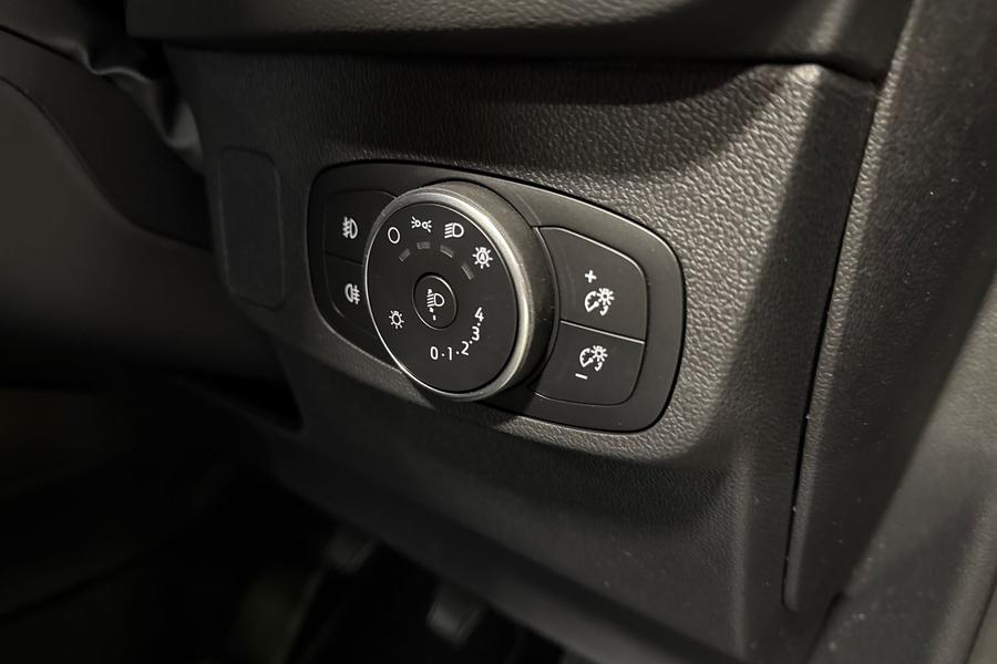 Ford FOCUS Photo autoimg-7fc19980ace482f6eb2afbb9e7fcc1cb1f752ae0.jpg