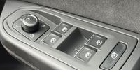 Volkswagen Golf Photo 16