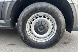 VOLKSWAGEN Crafter Photo 5
