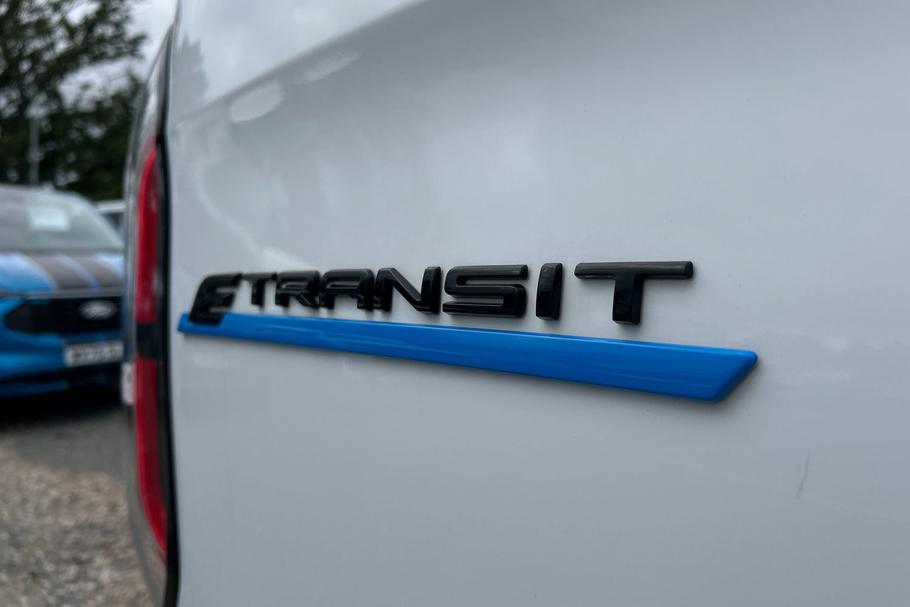 Used Ford E-TRANSIT CUSTOM RX26BGO 21