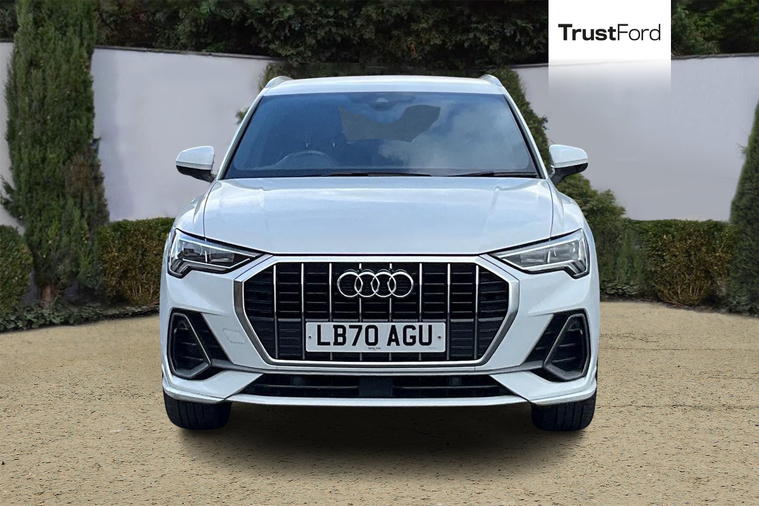 Audi Q3 Photo 5