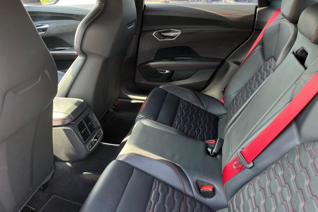 AUDI Rs E-Tron Gt Photo 47