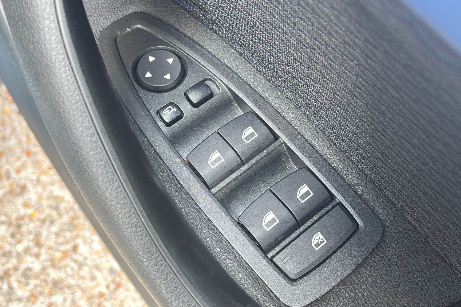 BMW X2 Photo 15