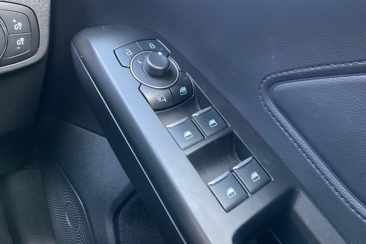 Ford Focus Photo 15