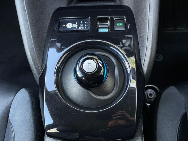 NISSAN Leaf Photo 43