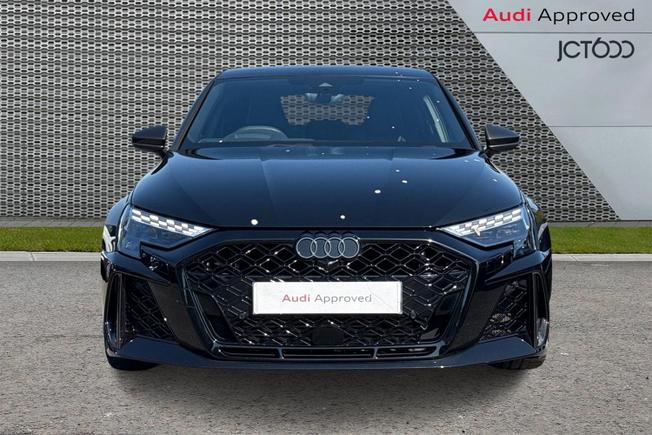 AUDI RS3 Photo 8