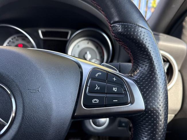 MERCEDES-BENZ Gla Photo 17