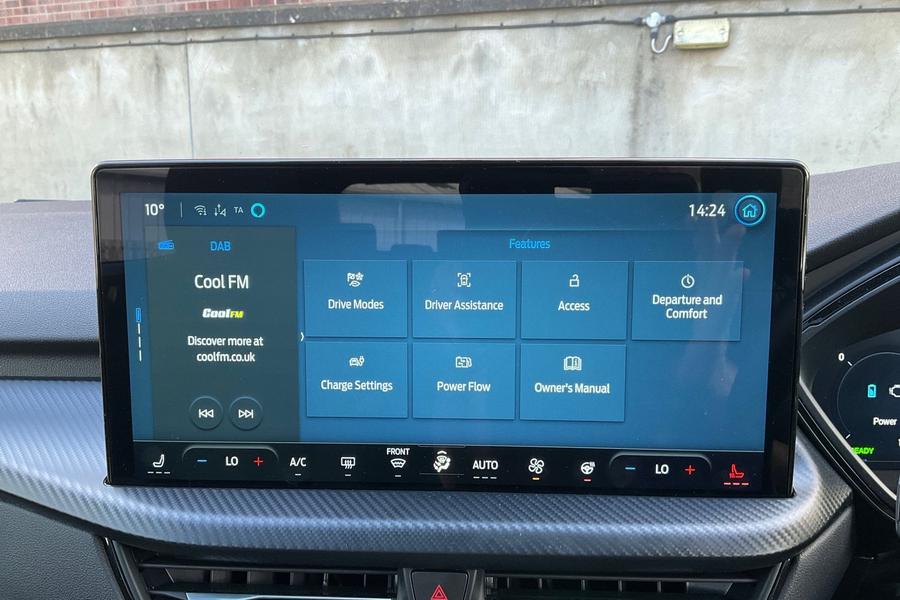 Ford KUGA Photo autoimg-7fddfbf6056c66362178753af24395f9ea6d2a23.jpg