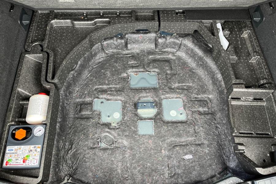 Ford Kuga Photo autoimg-7fe0b045f4dc2b13d6385b7ba409936d9c4d2624.jpg